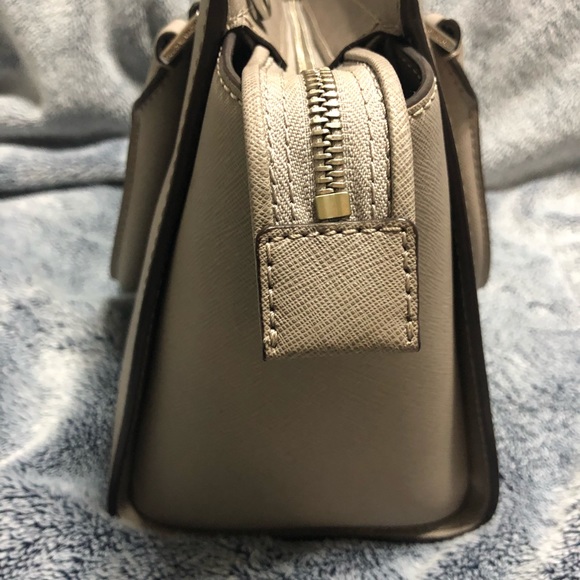 Michael Kors Handbag *grey* - Picture 5 of 8